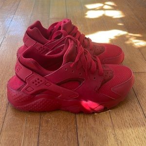 Red Nike Huaraches size 4